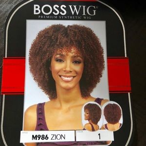 Short Curly Wig